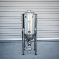 Ss Brewtech™ Brewmaster Ss Brewtech™ Brewmaster Chronical Fermenter 53 l