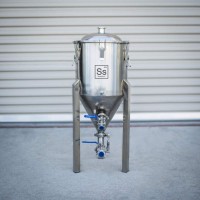Ss Brewtech™ Chronical Ss Brewtech™ Chronical Fermenter 27 l (7 gal) °C